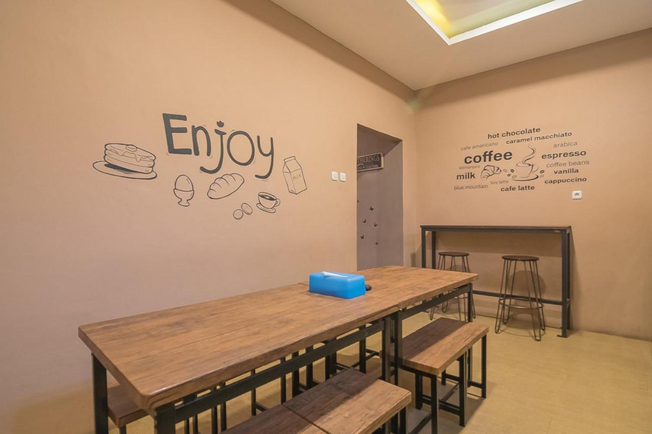Vk Pods Bandung Hostel Ngoại thất bức ảnh